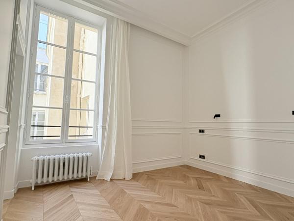 Appartement F3 à vendre  3 pièces - 61,33 m2 PARIS - 75003