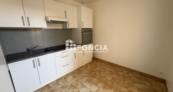 Location Appartement 3 pièces 59.85 m² - Bergerac 24100