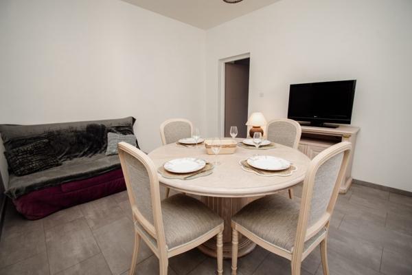 À vendre - T2, 2 pièces situé à Pontarlier (25300)