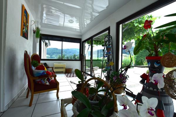 À vendre bien rare – Superbe propriété avec vue imprenable, piscine et prestations haut de gamme – Firminy / Saint-Ferréol-d’Auroure