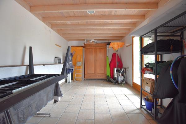 Élégante propriété avec piscine sur les hauteurs de Chazeau, limite Saint-Ferréol-d’Auroure, 201 m² + annexe, terrain paysager de 1 950 m².