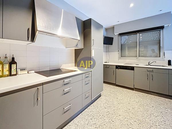 Vente maison Merignac : 895 000 € - AJP ACTEA Talence