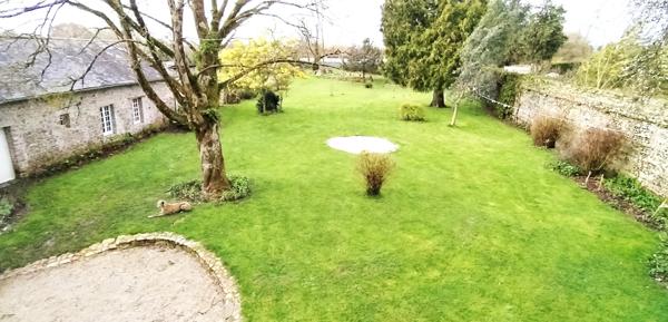 Maison
         12 pièces
        - 320 m² Bien prestige 695 000 € *