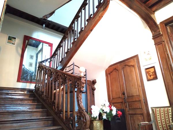 Maison
         12 pièces
        - 320 m² Bien prestige 695 000 € *