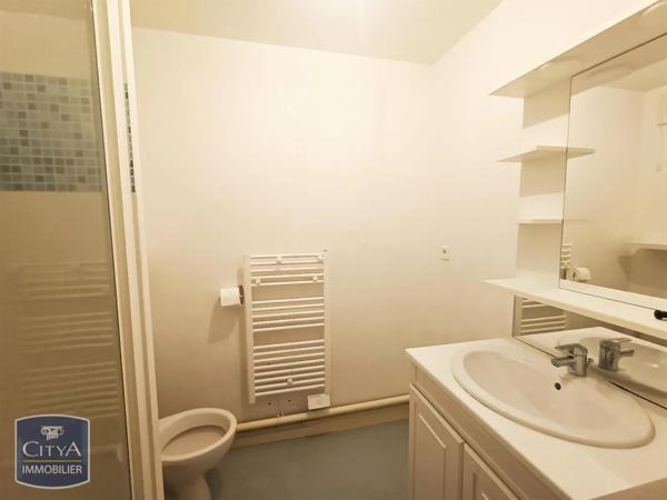 Appartement à louer 2 pièces 42m²