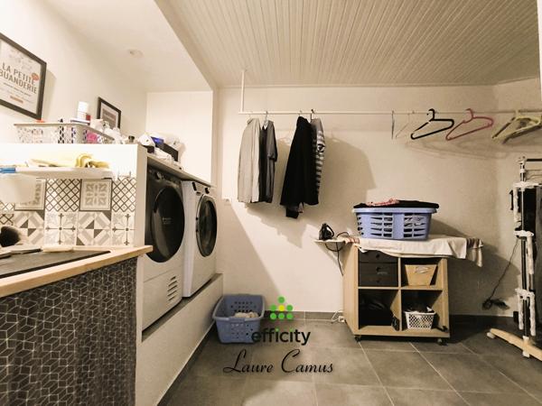 Maison
         4 pièces
        - 226 m² Bien prestige