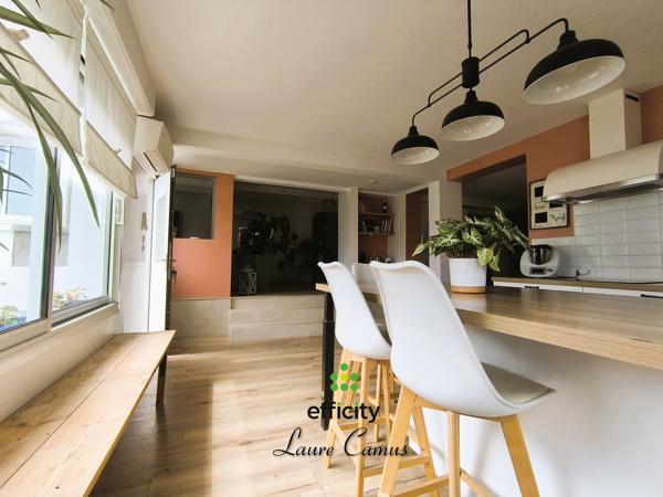 Maison
         4 pièces
        - 226 m² Bien prestige