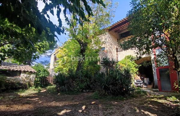 Maison d hote de 482 m²