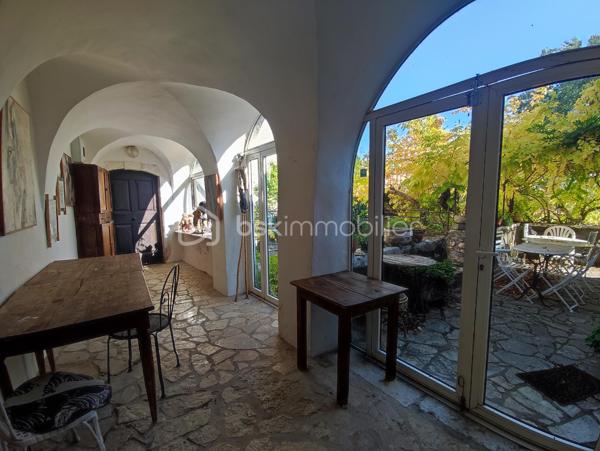 Maison d hote de 482 m²