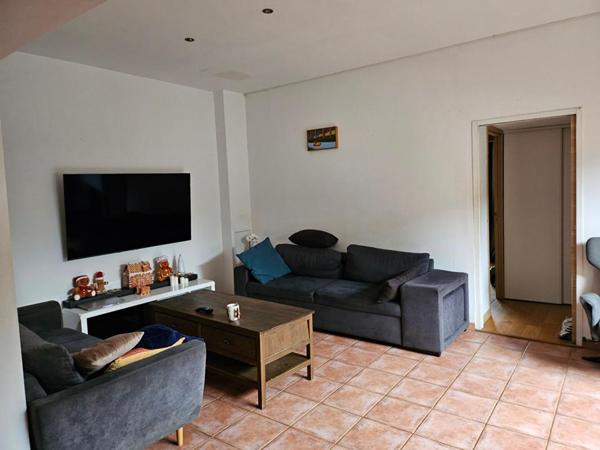 - VILLA FOLELLI  230 M²  VUE MER PISCINE SECTEUR CALME