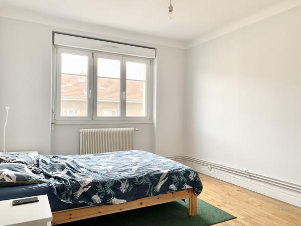 Appartement
         2 pièces
        - 50 m² Exclusivité 99 000 € *