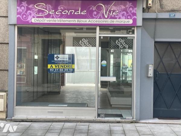 LOCAL COMMERCIAL OU PROFESSIONNEL - CENTRE-VILLE - VIRE