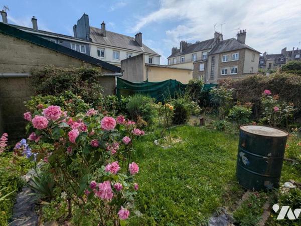 LOCAL COMMERCIAL OU PROFESSIONNEL - CENTRE-VILLE - VIRE