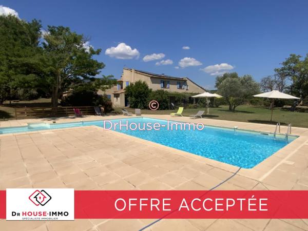 Maison à vendre 25 pièces de 368 m²