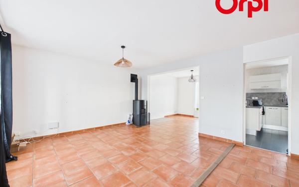 Maison à vendre    5 pièces •  Bernay