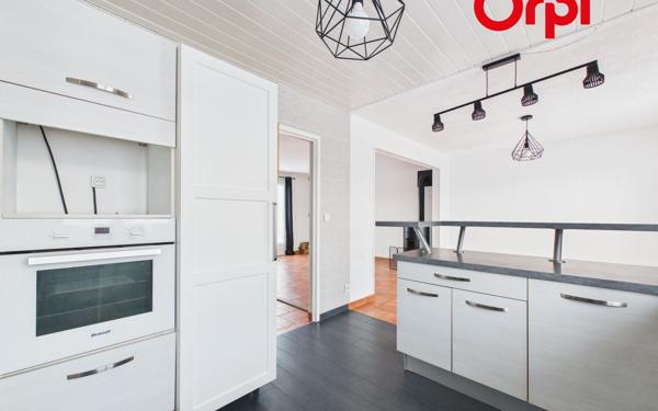 Maison à vendre    5 pièces •  Bernay