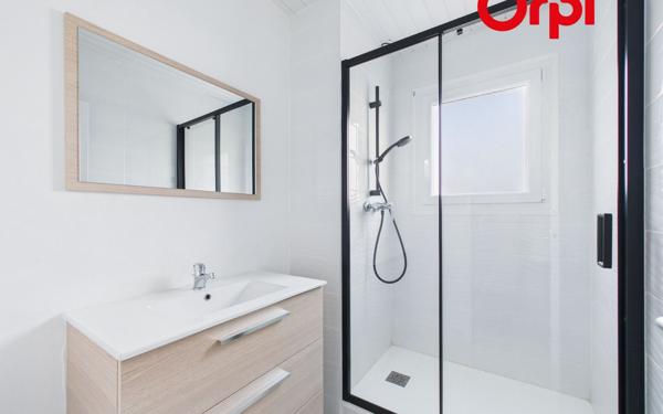 Maison à vendre    5 pièces •  Bernay