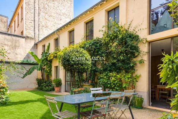 A vendre - demeure familiale - St Louis- 230 m² - ascenseur - Versailles quartier St Louis -6 chambres - jardin
