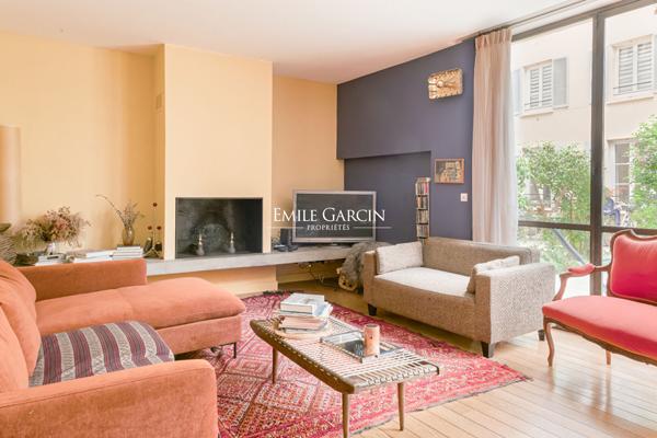 A vendre - demeure familiale - St Louis- 230 m² - ascenseur - Versailles quartier St Louis -6 chambres - jardin