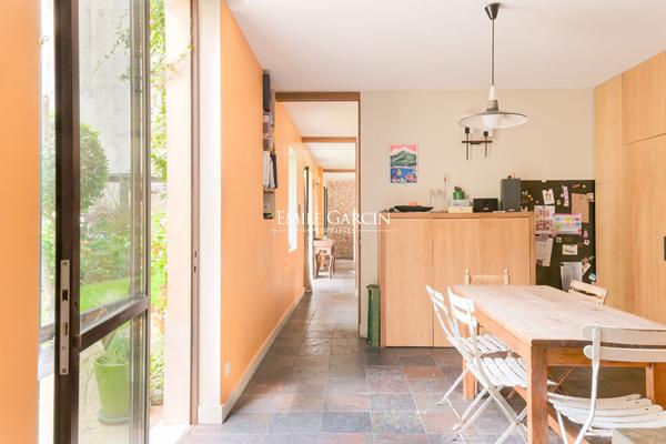 A vendre - demeure familiale - St Louis- 230 m² - ascenseur - Versailles quartier St Louis -6 chambres - jardin