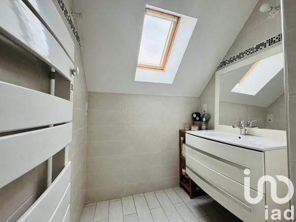 Maison à vendre 6 pièces 120 m² Vaux-le-Pénil