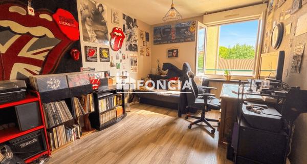 À vendre Appartement 4 pièces 80 m² - Vénissieux 69200