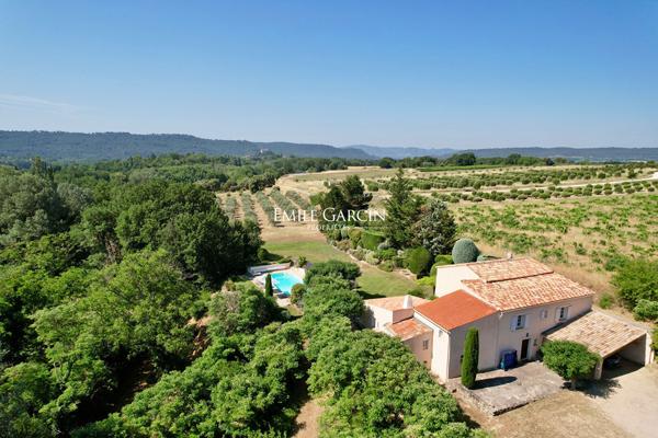 Sud Luberon - Mas ancien à vendre à Cucuron