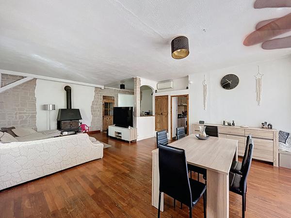 Manosque, Maison 4 pièces, studio indépendant, piscine et dépendances