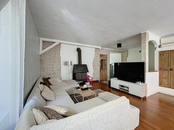 Manosque, Maison 4 pièces, studio indépendant, piscine et dépendances