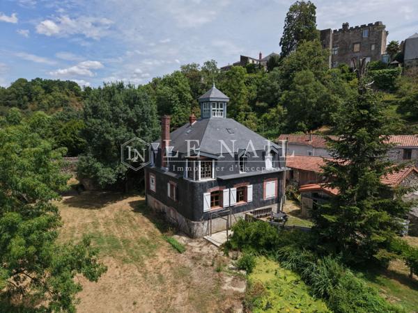 Remarquable moulin hydroélectrique du début du XXe siècle en Anjou