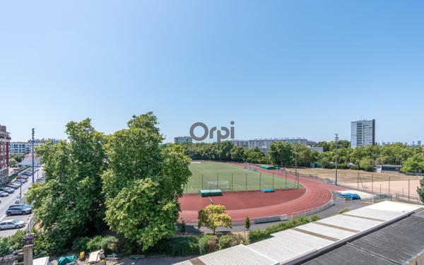 Appartement à vendre    3 pièces • 63 m2 Maisons-Alfort