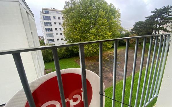 Appartement à louer    3 pièces •  Caen