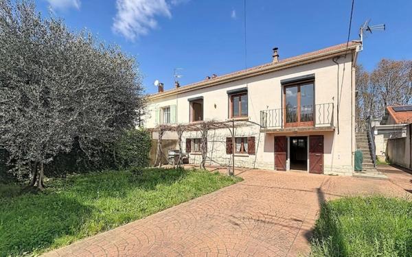 Maison à vendre    3 pièces •  Avignon