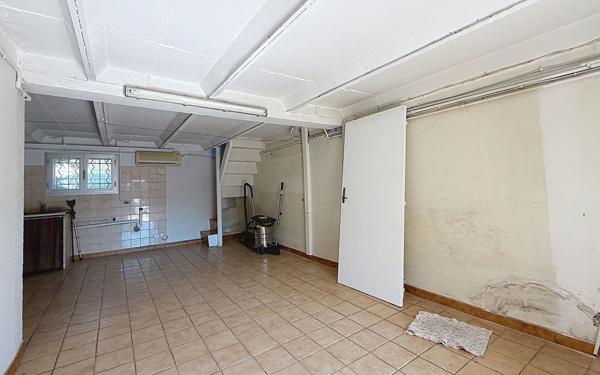 Maison à vendre    3 pièces •  Avignon