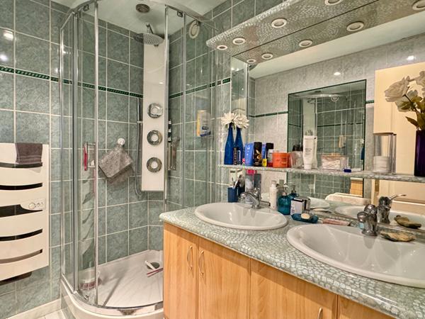 Appartement - 3 pièces - 66 m²