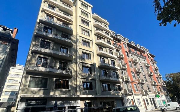 Appartement à vendre    3 pièces • 82,67 m2 Chambéry