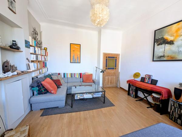 Appartement
         3 pièces
        - 71 m² Exclusivité 285 000 € *