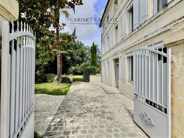 Belle maison de ville - Rive Droite Saintes (réf. 20889)