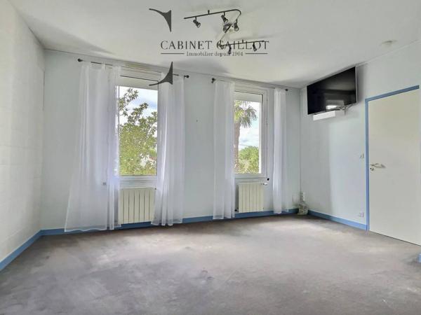 Belle maison de ville - Rive Droite Saintes (réf. 20889)
