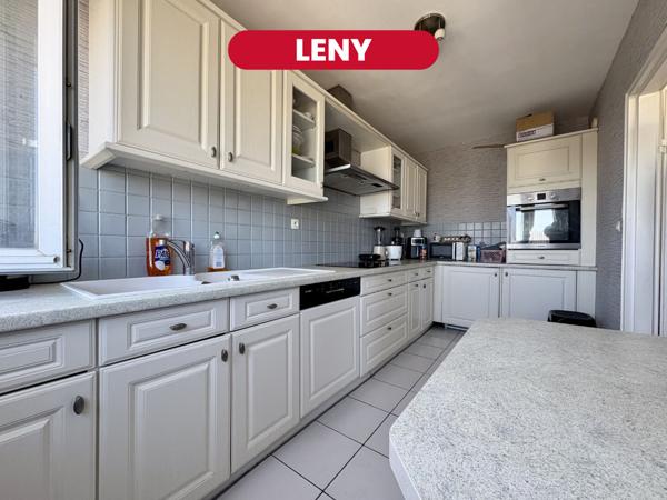 LENY ? Appartement T4 lumineux de 87 m² à proximité du métro Mairie de Mons