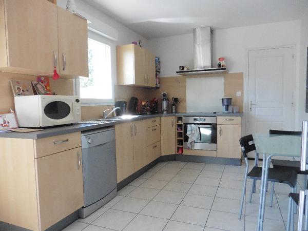 Maison Landevant 6 pièce(s) 118 m2