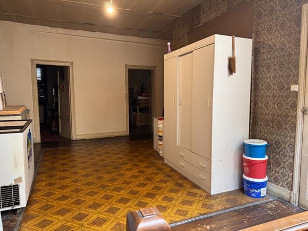 IMMEUBLE avec local comercial au centre de Varilhes