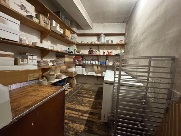 IMMEUBLE avec local comercial au centre de Varilhes