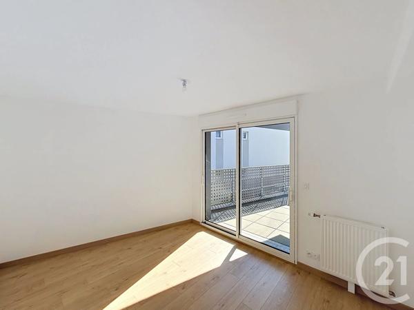 Appartement T3 à vendre  3 pièces - 73,86 m 2   ST JACQUES DE LA LANDE  - 35