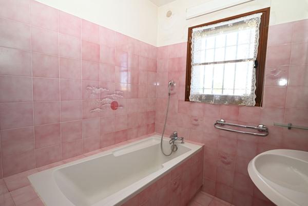 EXCLUSIVITE CHATEAUNEUF-DE-GRASSE -CHEMIN DE SAINT JEAUME 181 m²