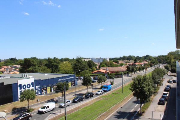 Location appartement Merignac : 784 € - AJP Immobilier Bordeaux Saint-Augustin