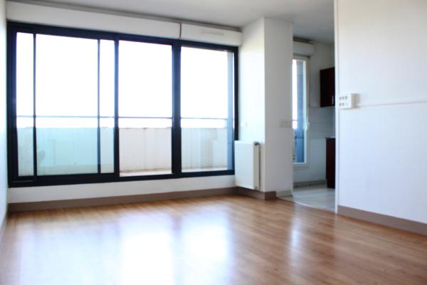 Location appartement Merignac : 784 € - AJP Immobilier Bordeaux Saint-Augustin