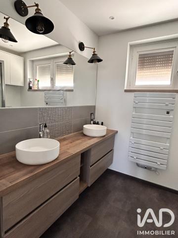 Maison à vendre 7 pièces 165 m² Cournon-d'Auvergne