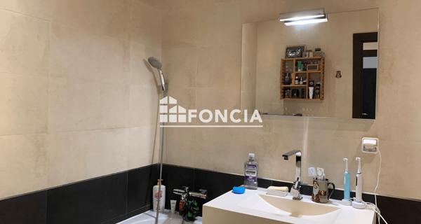 À vendre Appartement 3 pièces 64 m² - Venelles 13770