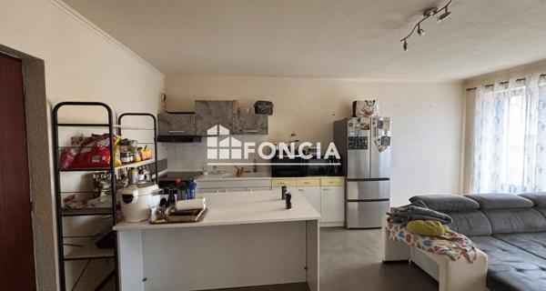 Location Appartement 2 pièces 55.55 m² - Rontalon 69510